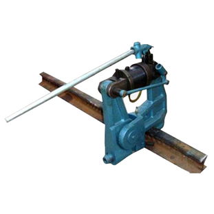 高效实用的KKY 300型液压挤孔机及其液压器材应用